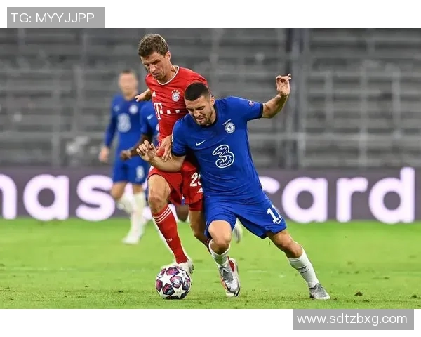 精英赛分析杭州足球队速度表现与欧冠赛事的对比探讨